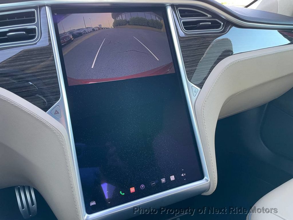 Used 2013 Tesla Model S Performance RWD image 21