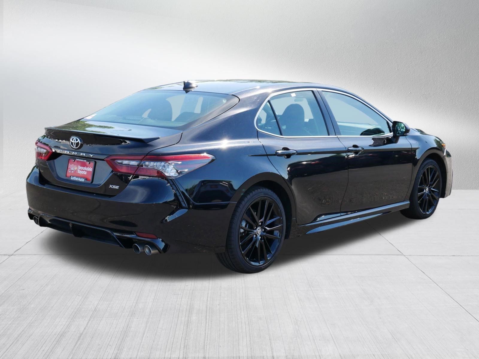 Certified 2023 Toyota Camry XSE FWD image 7