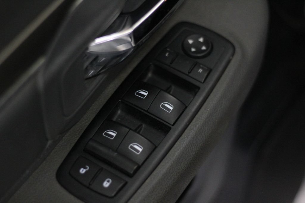 Used 2015 RAM 1500 Big Horn AWD/4WD image 42