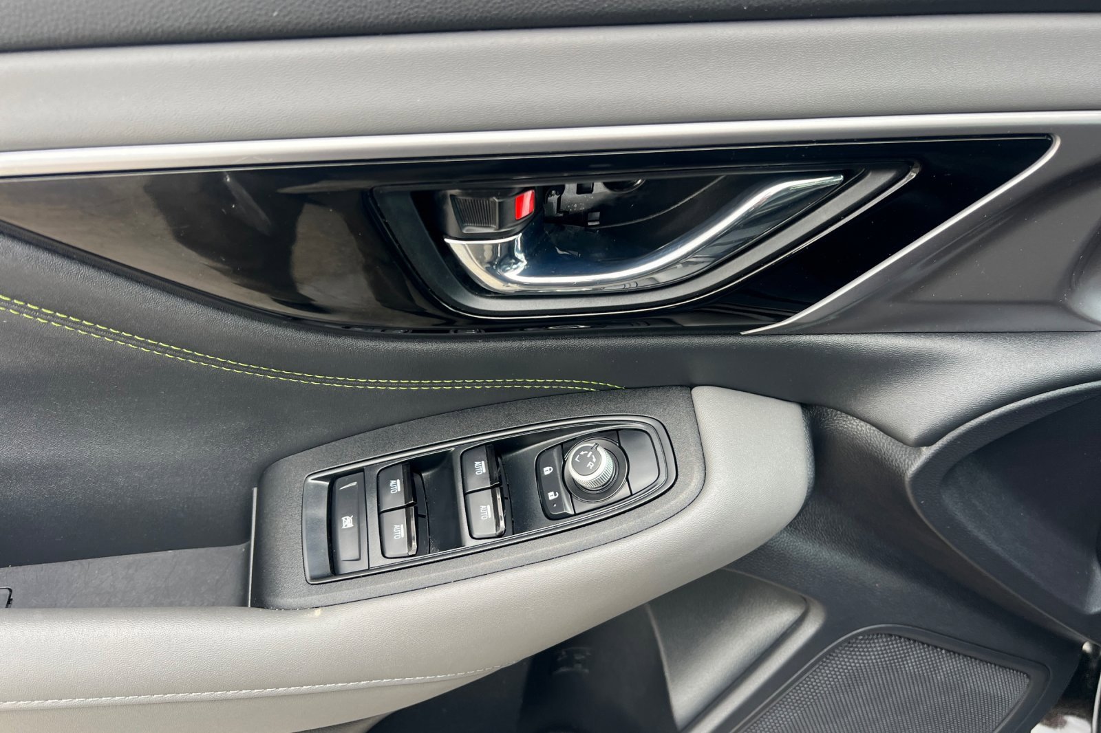 Used 2024 Subaru Outback Onyx Edition image 8