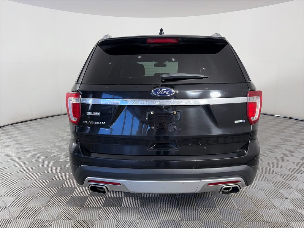 Used 2017 Ford Explorer Platinum AWD/4WD image 6