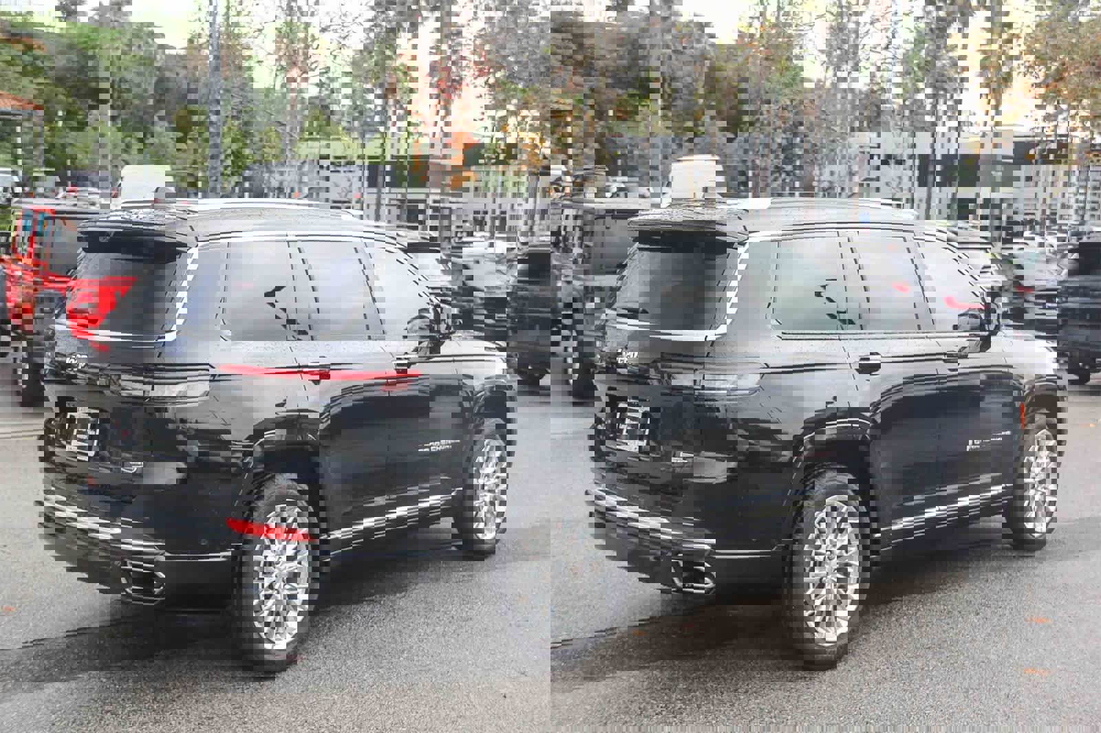 Used 2021 Jeep Grand Cherokee L Summit w/ Advanced Protech Group IV image 4