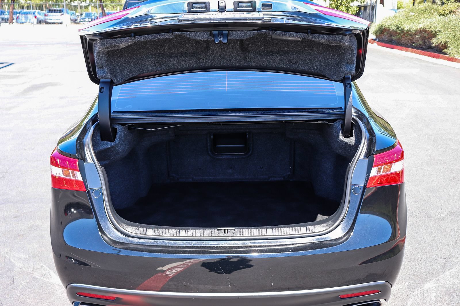 Used 2015 Toyota Avalon XLE FWD image 32