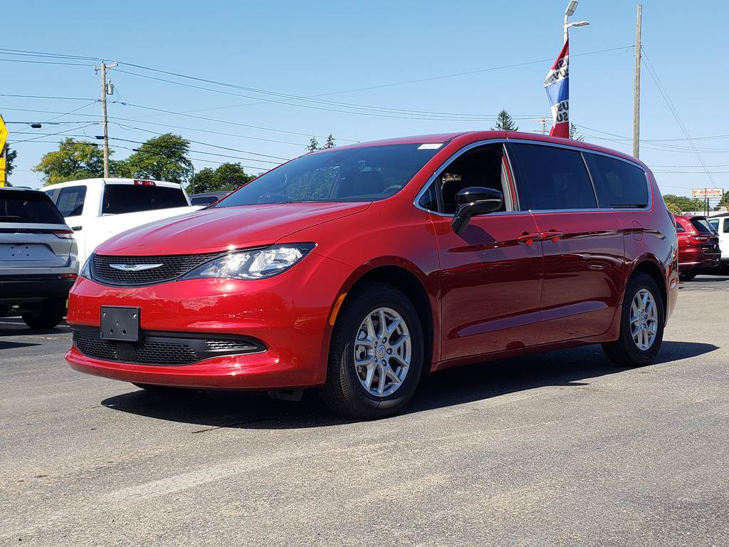 New 2026 Chrysler Voyager LX FWD image 3