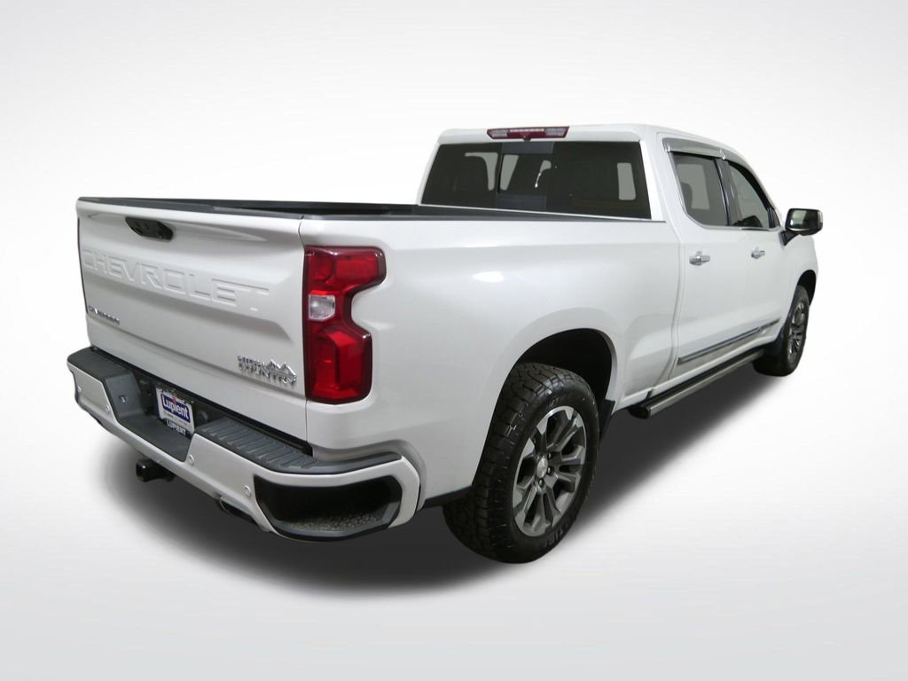 Used 2022 Chevrolet Silverado 1500 High Country w/ Z71 Off-Road Package AWD/4WD image 4