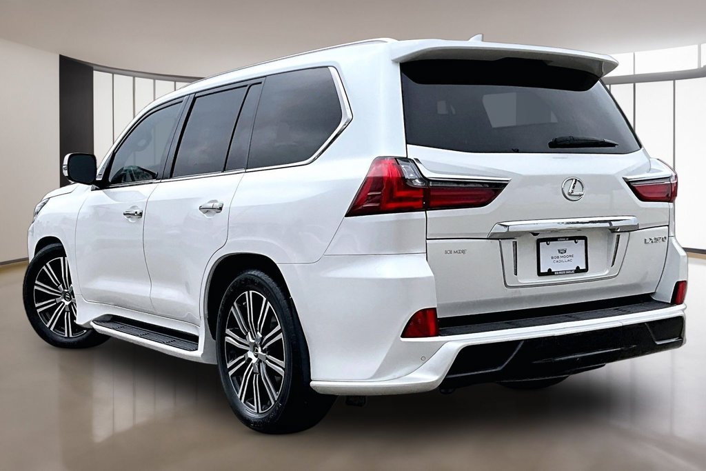 Used 2020 Lexus LX 570 4WD w/ Sport Package image 12