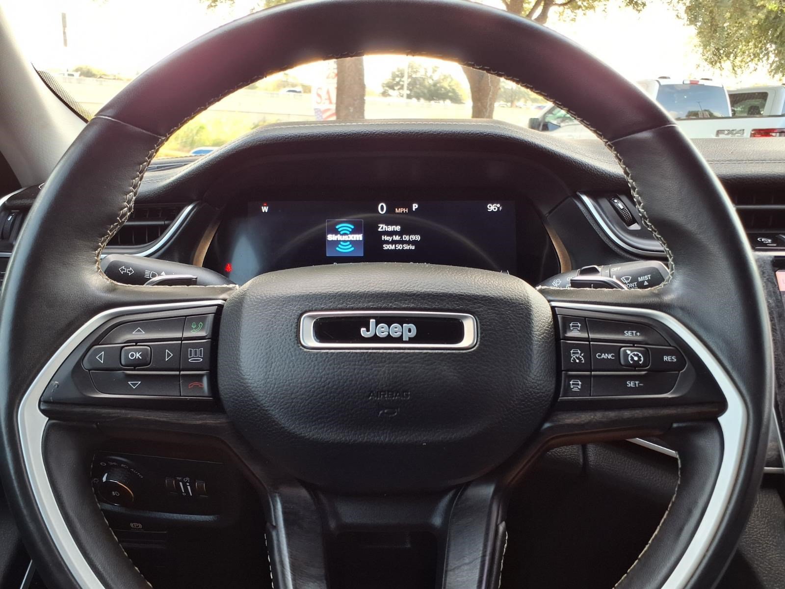 Used 2022 Jeep Grand Cherokee Limited RWD image 25