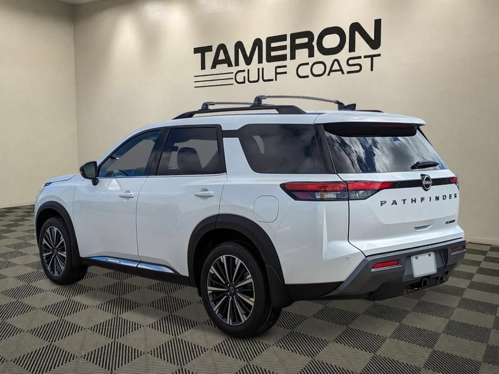 New 2026 Nissan Pathfinder Platinum FWD image 5
