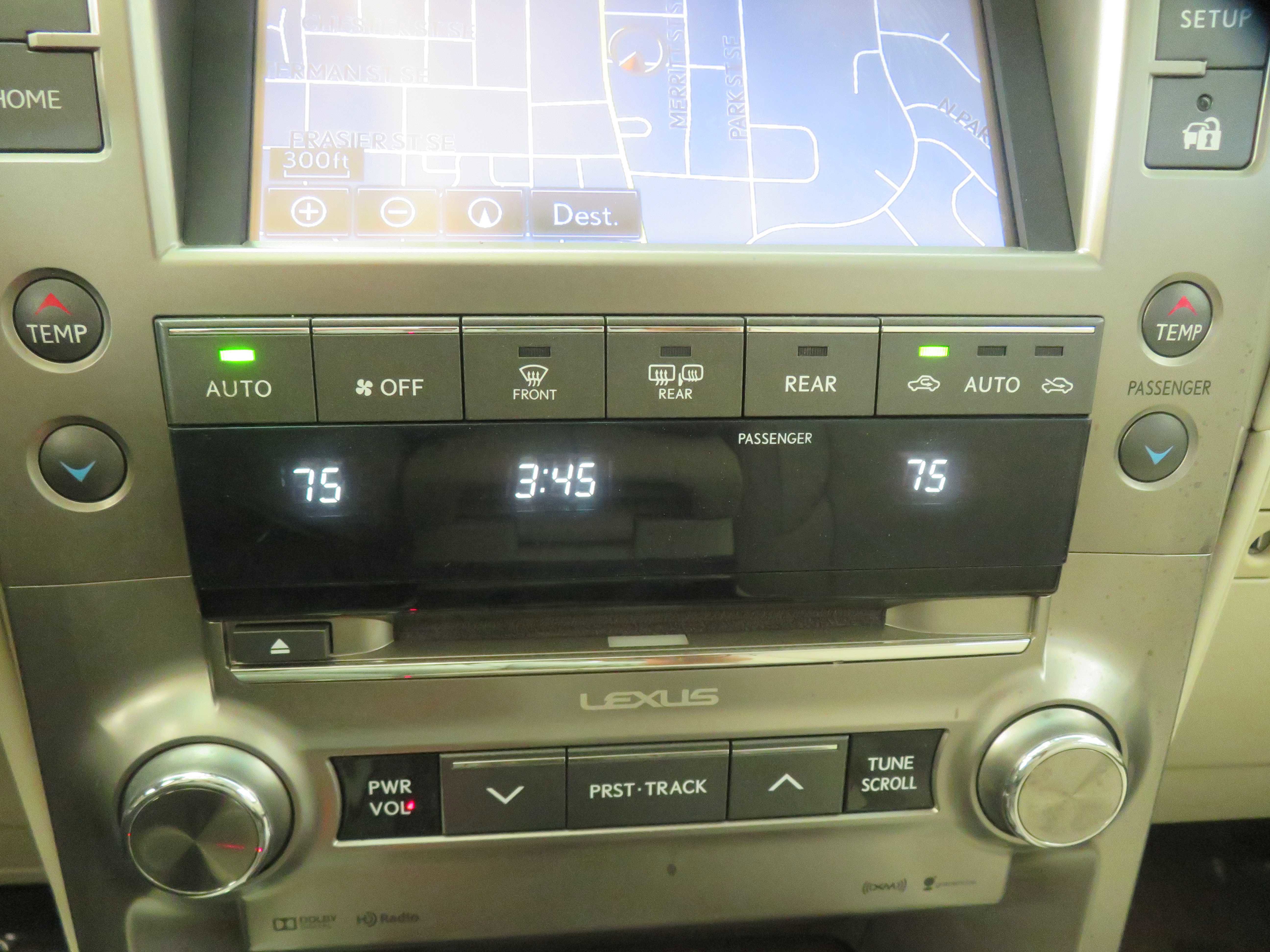 Used 2014 Lexus GX 460 w/ Premium Package image 42