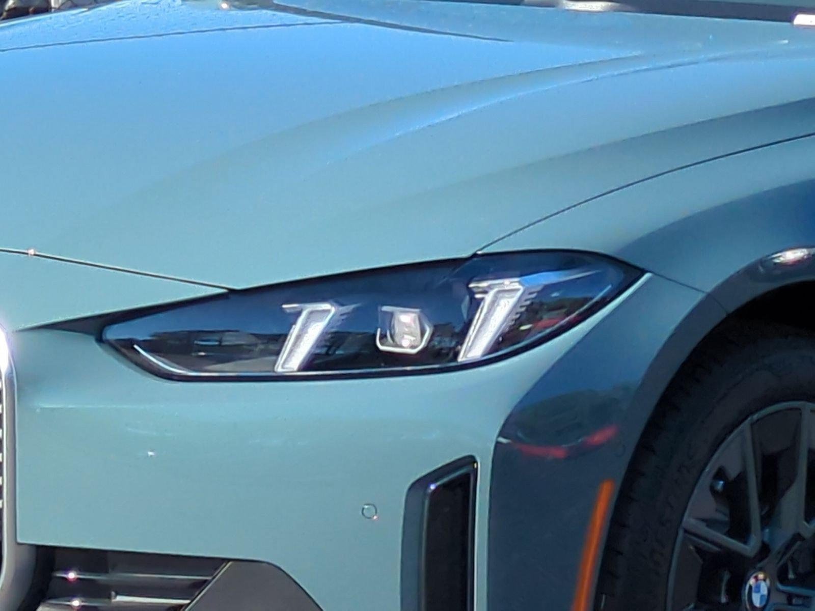 Used 2026 BMW i4 eDrive40 w/ Premium Package RWD image 6