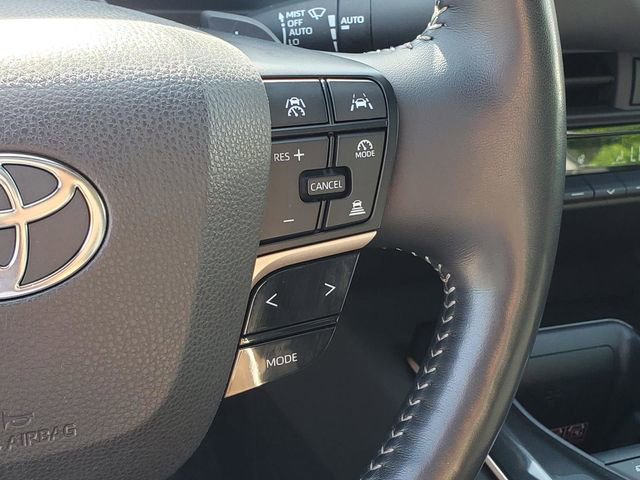 Used 2024 Toyota Crown Platinum AWD/4WD image 19