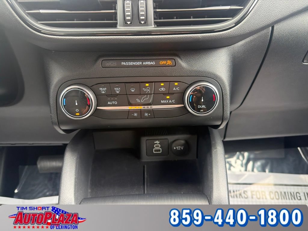 Used 2025 Ford Escape ST-Line AWD/4WD image 28