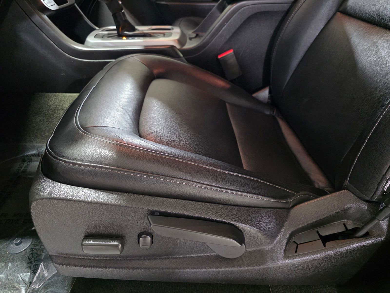 Used 2017 Chevrolet Colorado ZR2 image 24