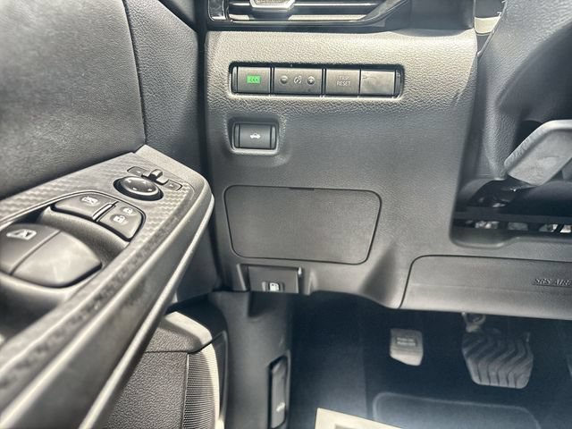 Certified 2025 Nissan Sentra SV w/ Trunk Package FWD image 33
