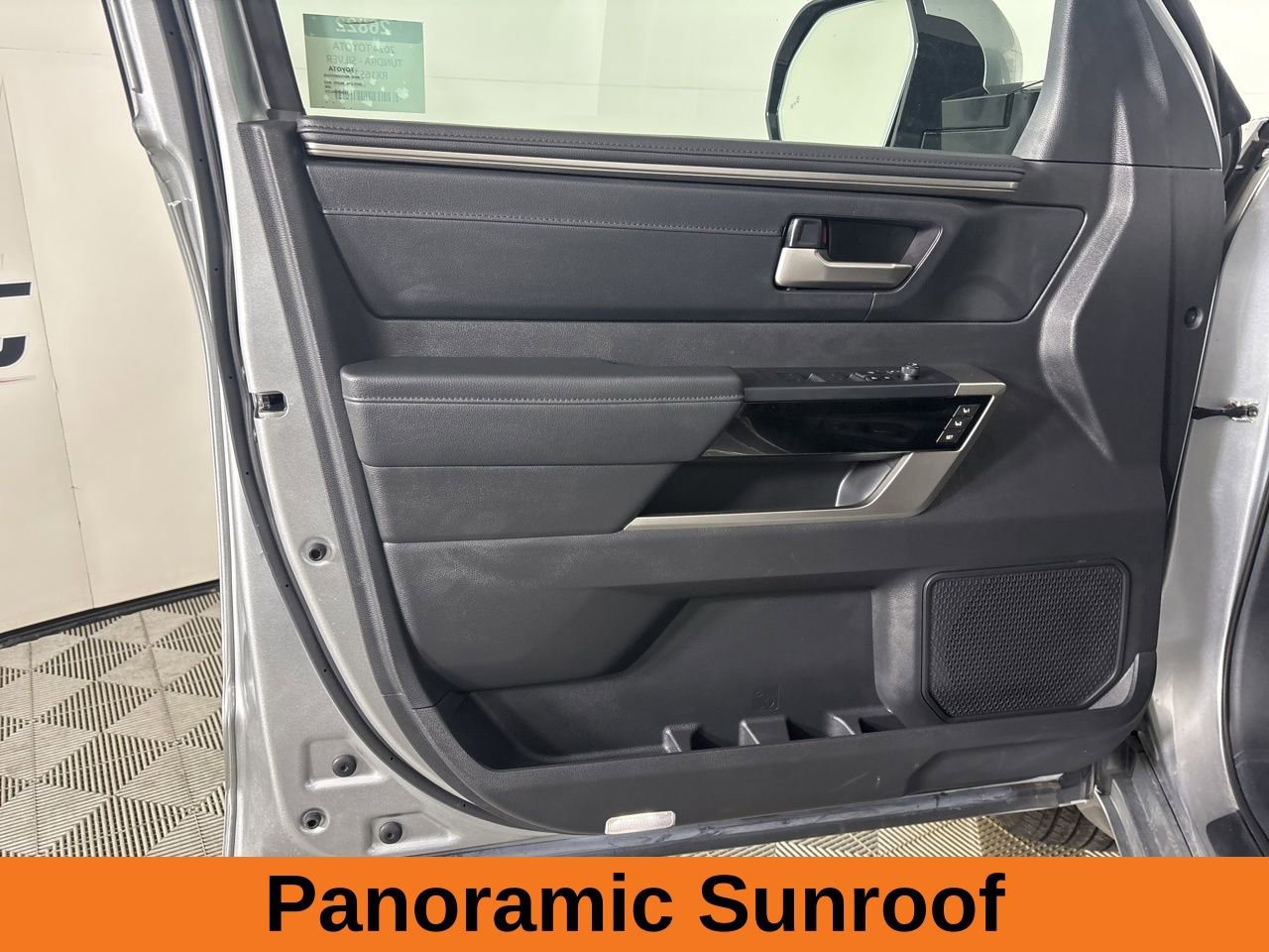 Used 2024 Toyota Tundra Limited image 8