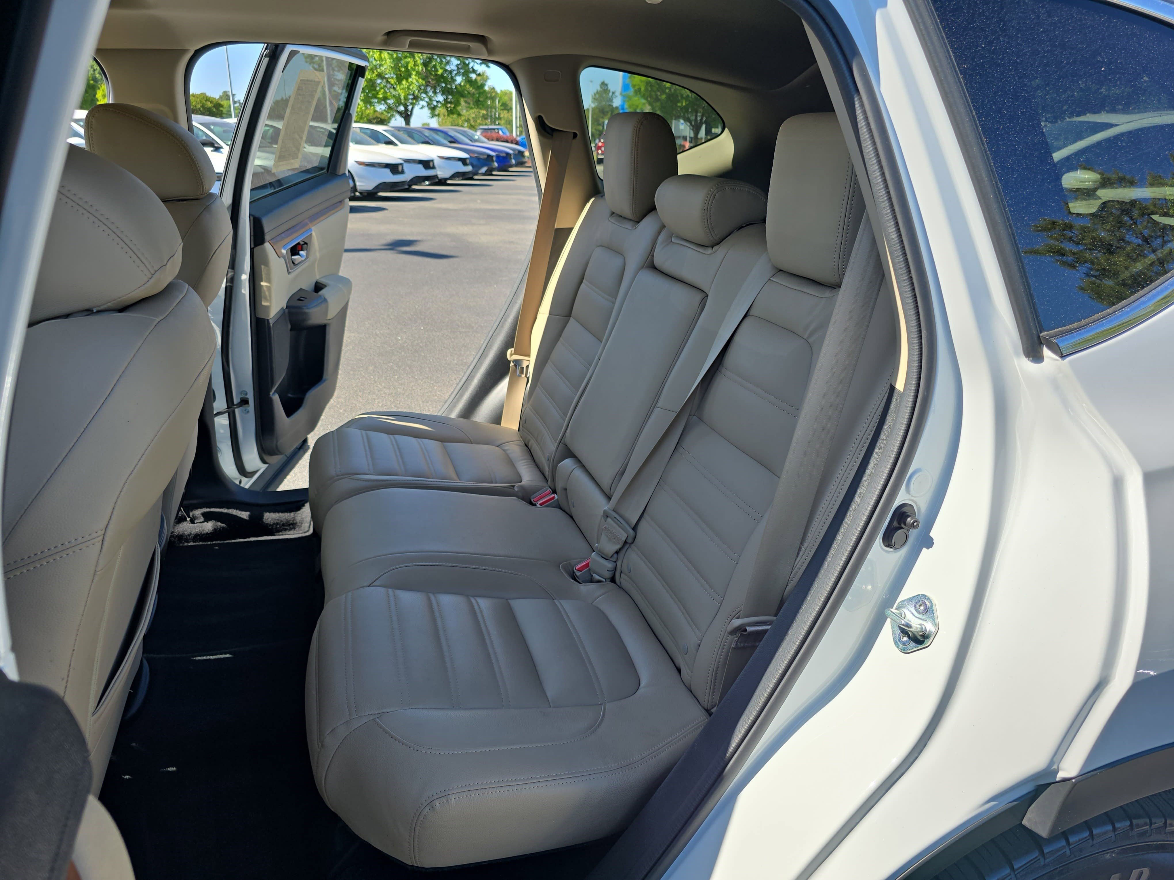 Used 2022 Honda CR-V EX image 14