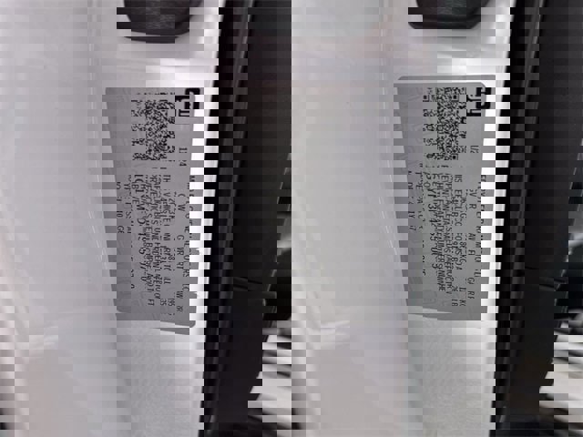 Used 2025 Chevrolet Corvette E-Ray image 32