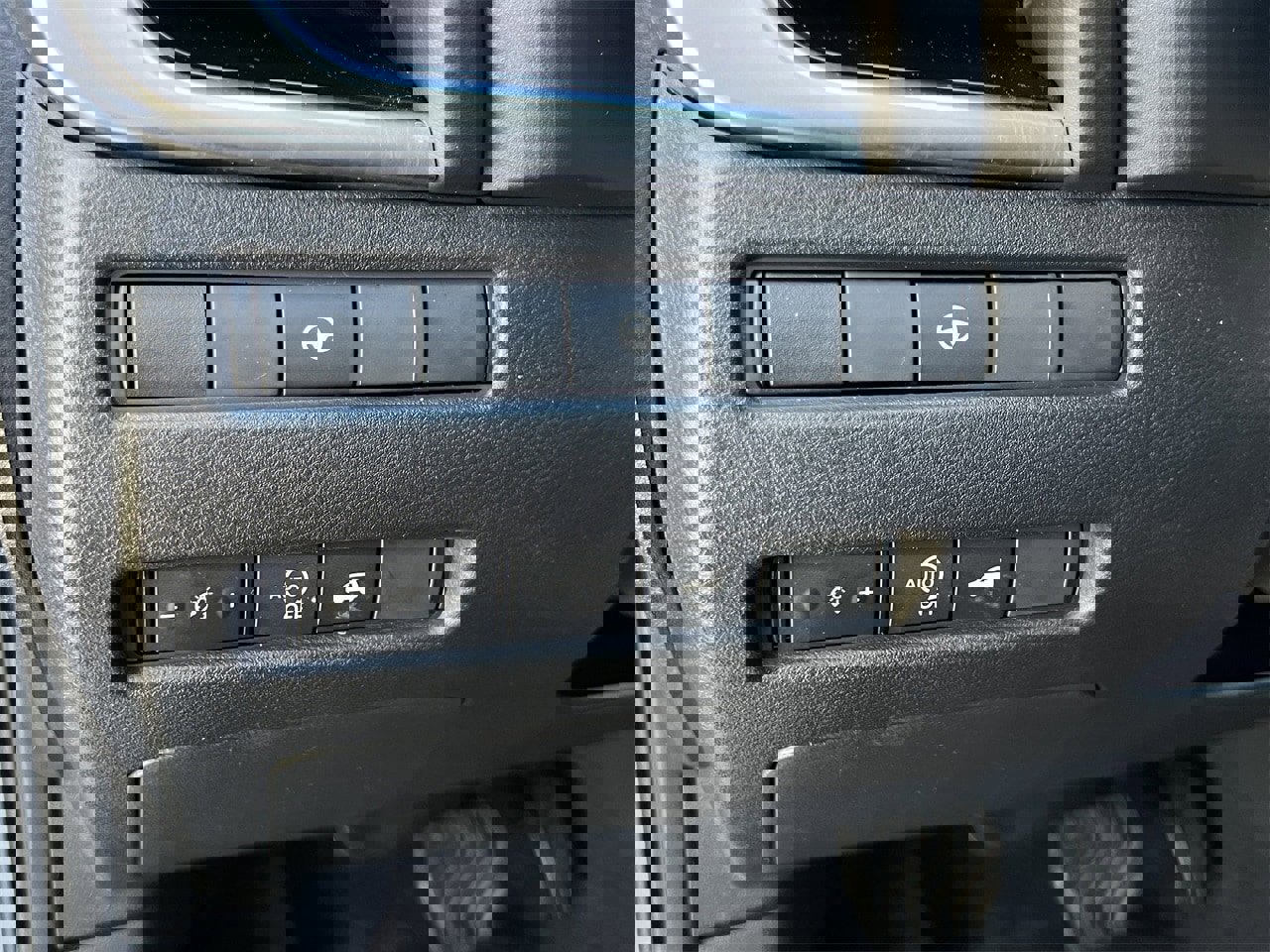 Certified 2023 Nissan Rogue SL w/ SL Premium Package image 14