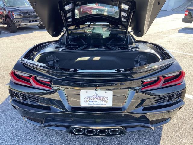 Used 2026 Chevrolet Corvette Z06 RWD image 9