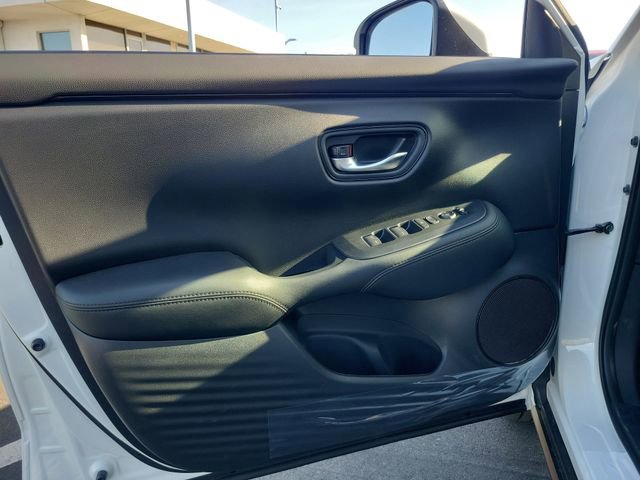 New 2026 Honda HR-V LX image 16