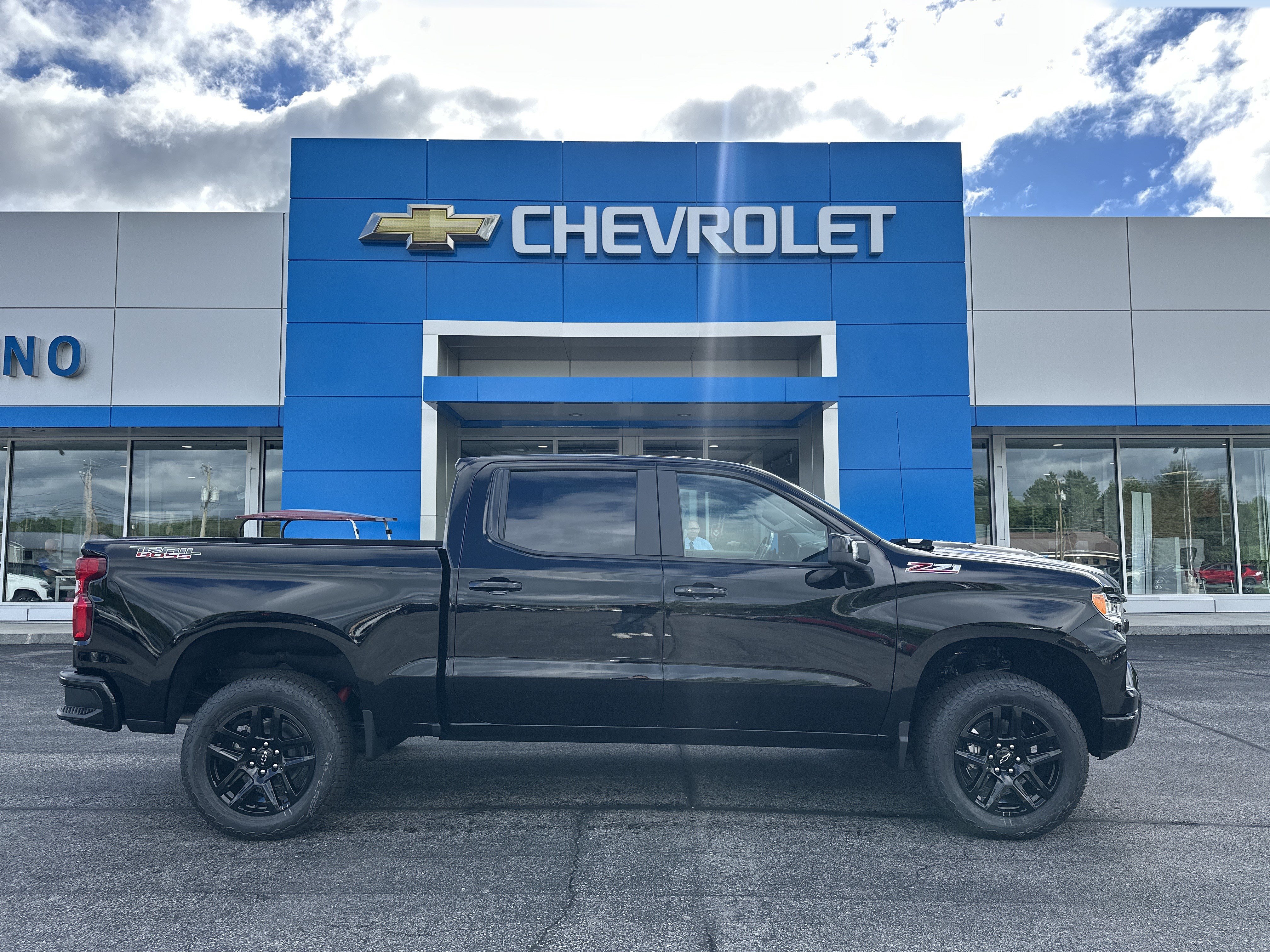 New 2026 Chevrolet Silverado 1500 LT Trail Boss w/ Safety Package AWD/4WD image 1