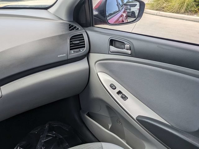 Used 2017 Hyundai Accent Value Edition FWD image 17