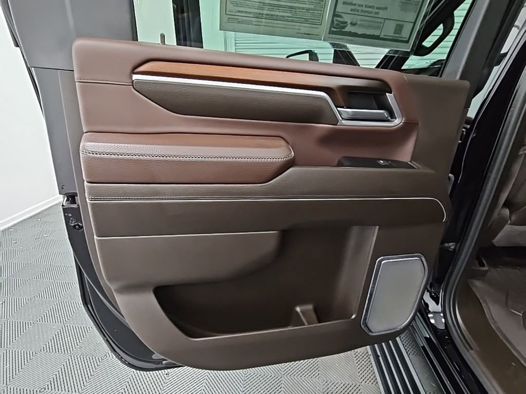 Used 2024 GMC Sierra 2500 Denali w/ Technology Package image 35