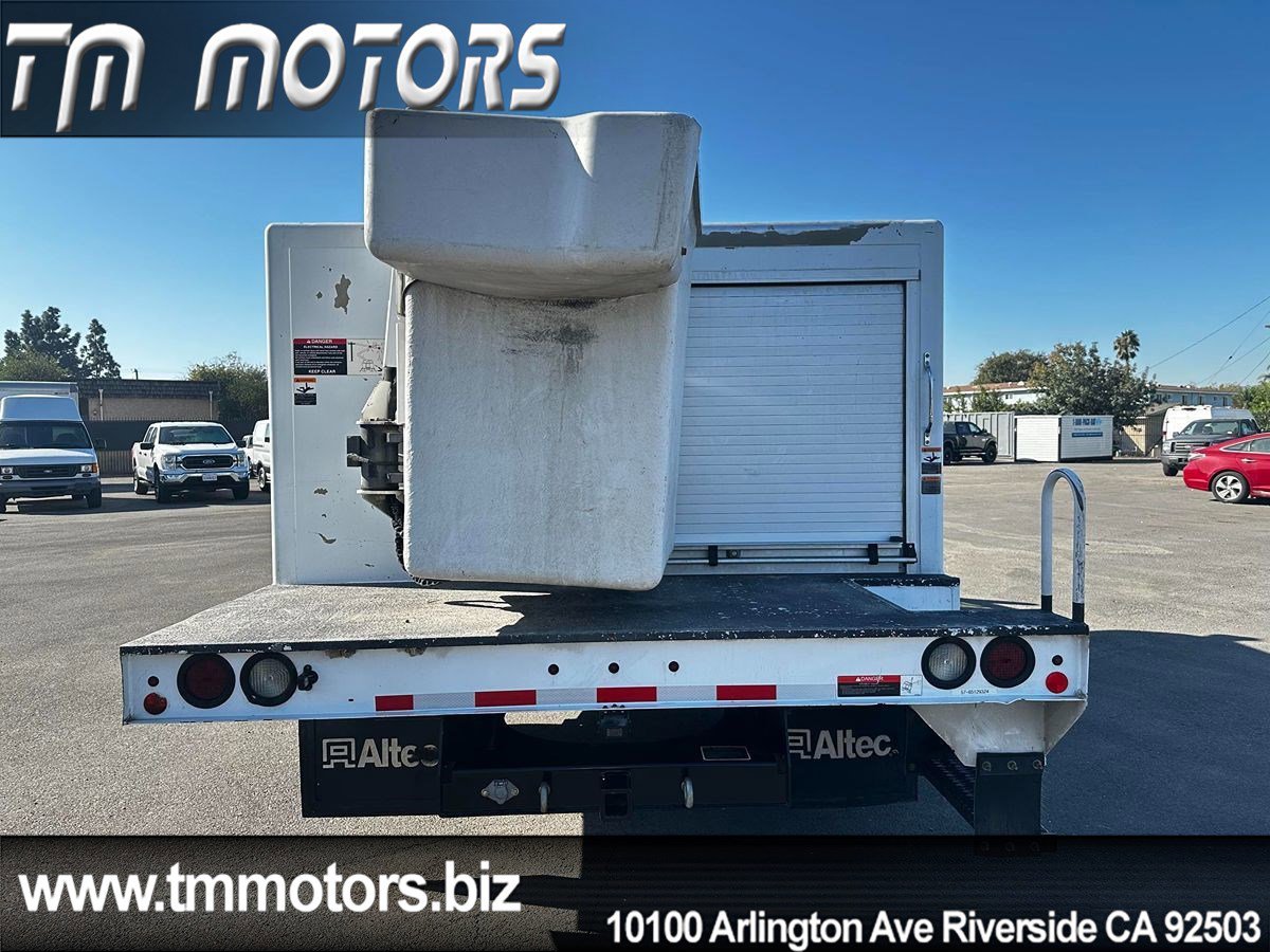 Used 2019 Ford F550 2WD Regular Cab Super Duty image 16