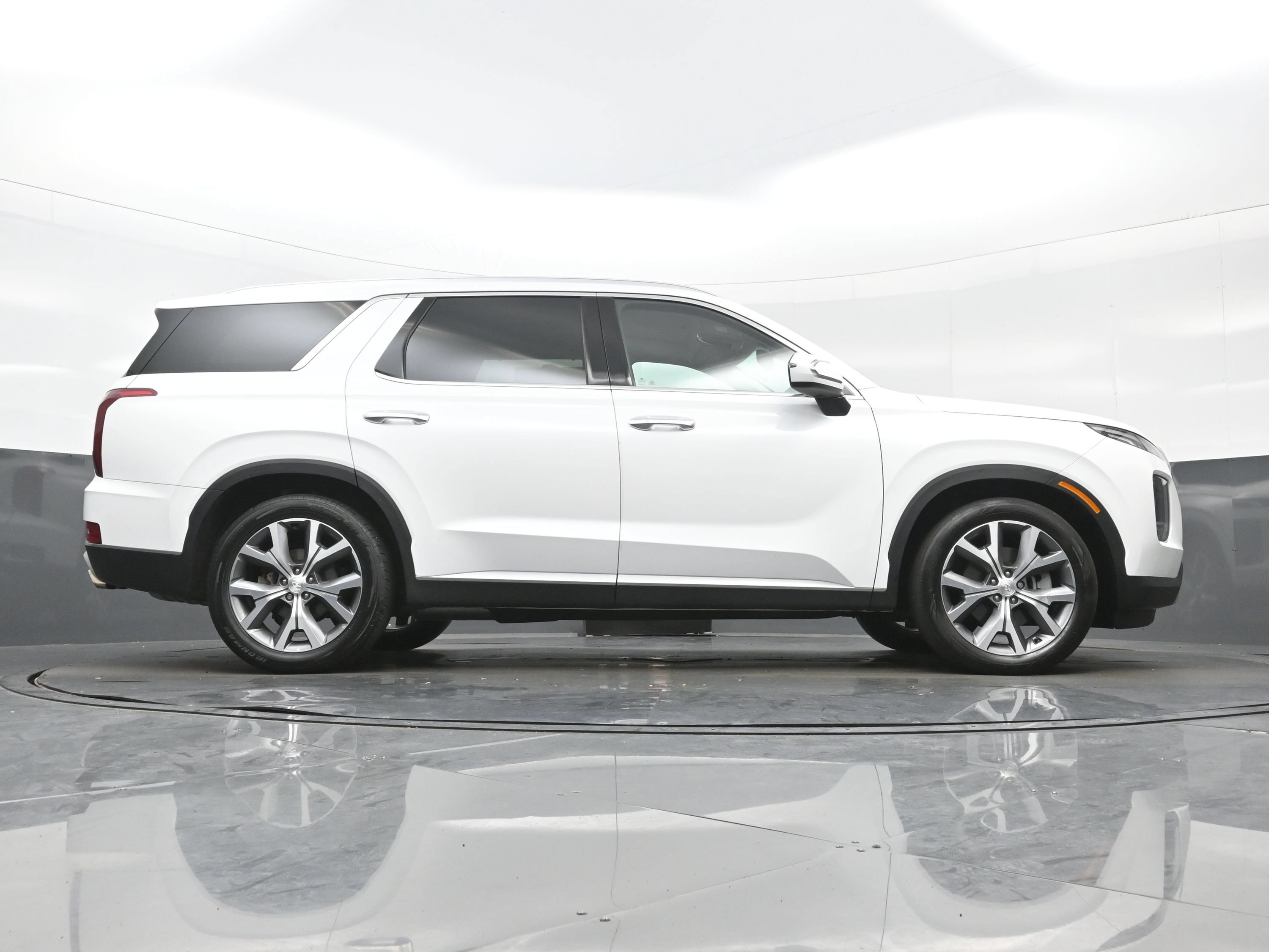 Used 2022 Hyundai Palisade SEL w/ Premium Package AWD/4WD image 35