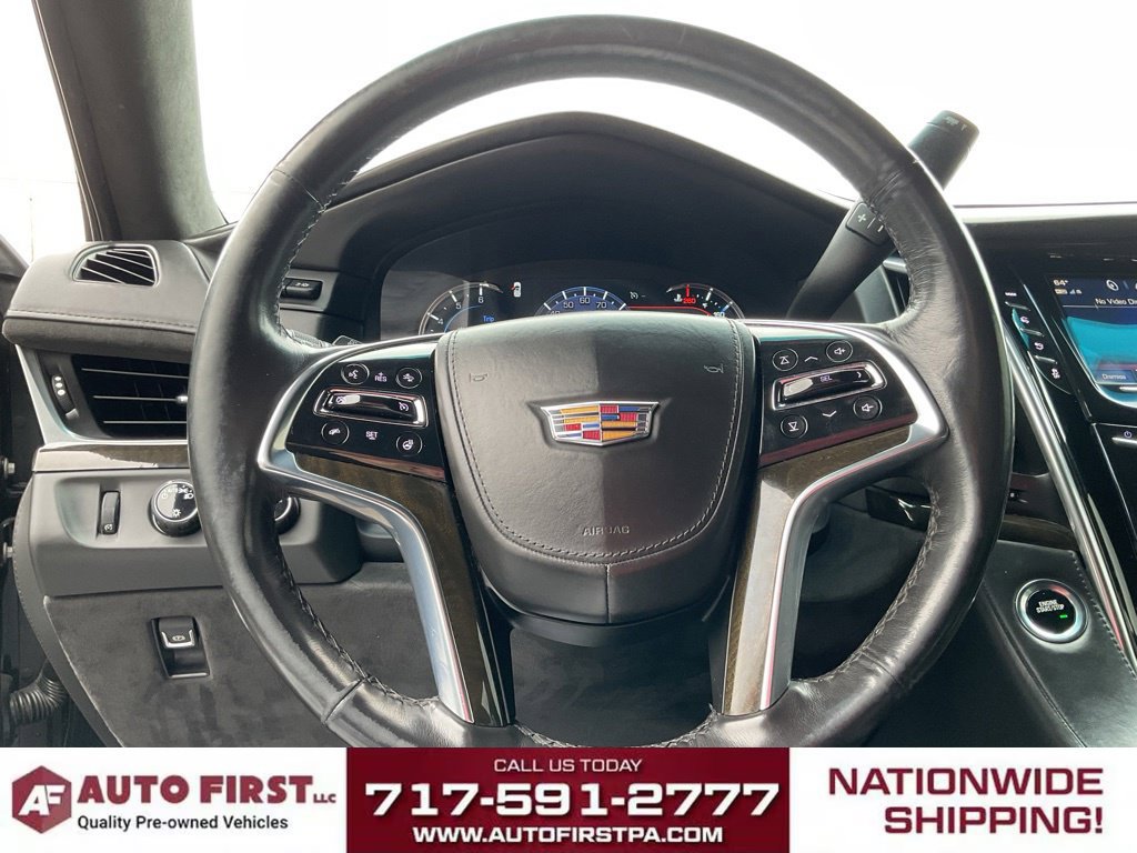 Used 2020 Cadillac Escalade ESV Platinum AWD/4WD image 27