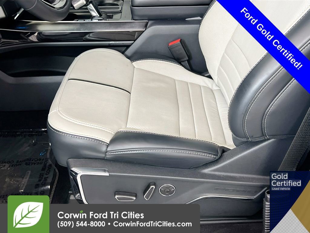 Used 2024 Ford F150 Lightning Platinum image 21