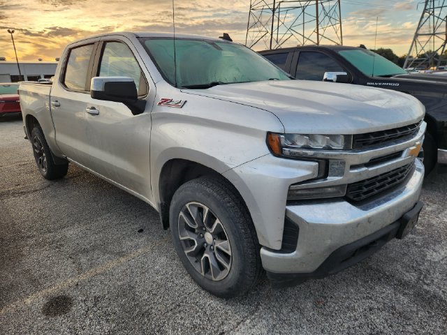 Used 2021 Chevrolet Silverado 1500 LT w/ Z71 Off-Road Package AWD/4WD image 1