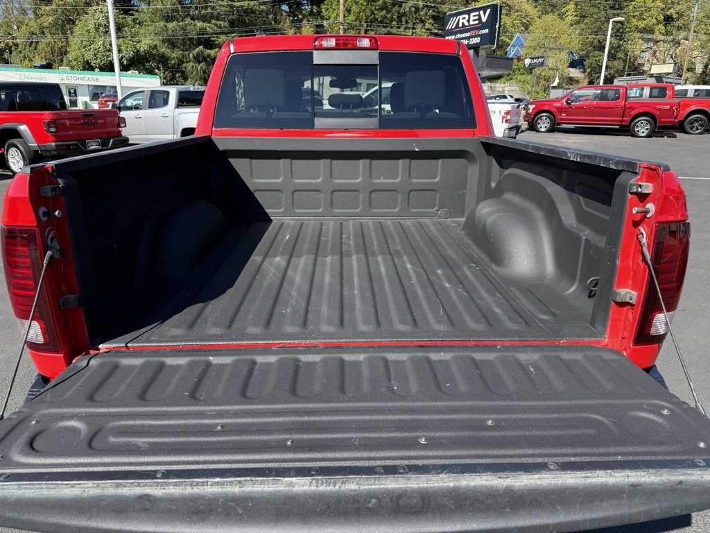 Used 2019 RAM 1500 Classic Warlock image 9