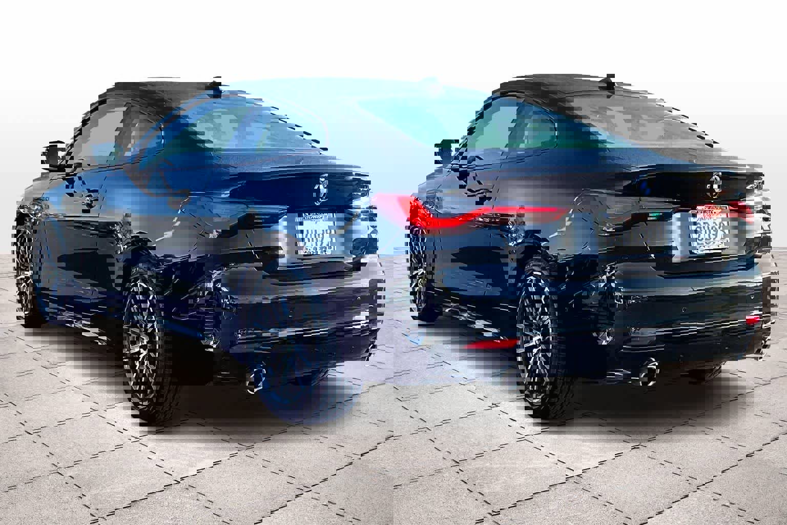 Used 2022 BMW 430i Coupe w/ Convenience Package image 15