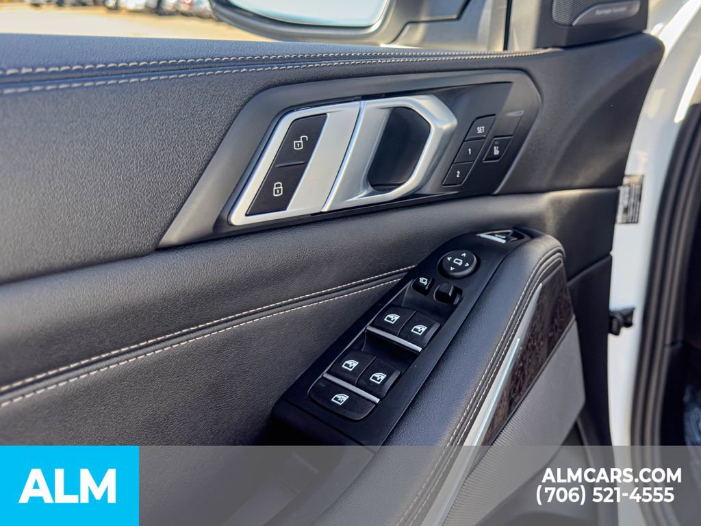 Used 2024 BMW X5 xDrive40i image 12