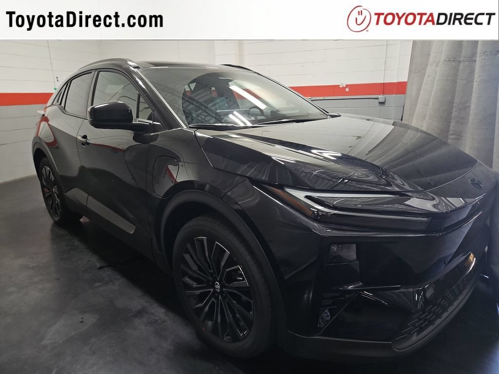 New 2026 Toyota C-HR AWD/4WD image 1