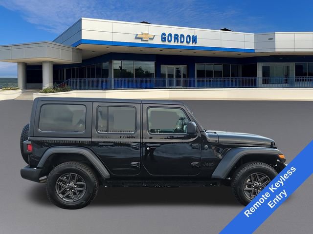 Used 2024 Jeep Wrangler Sport S image 6