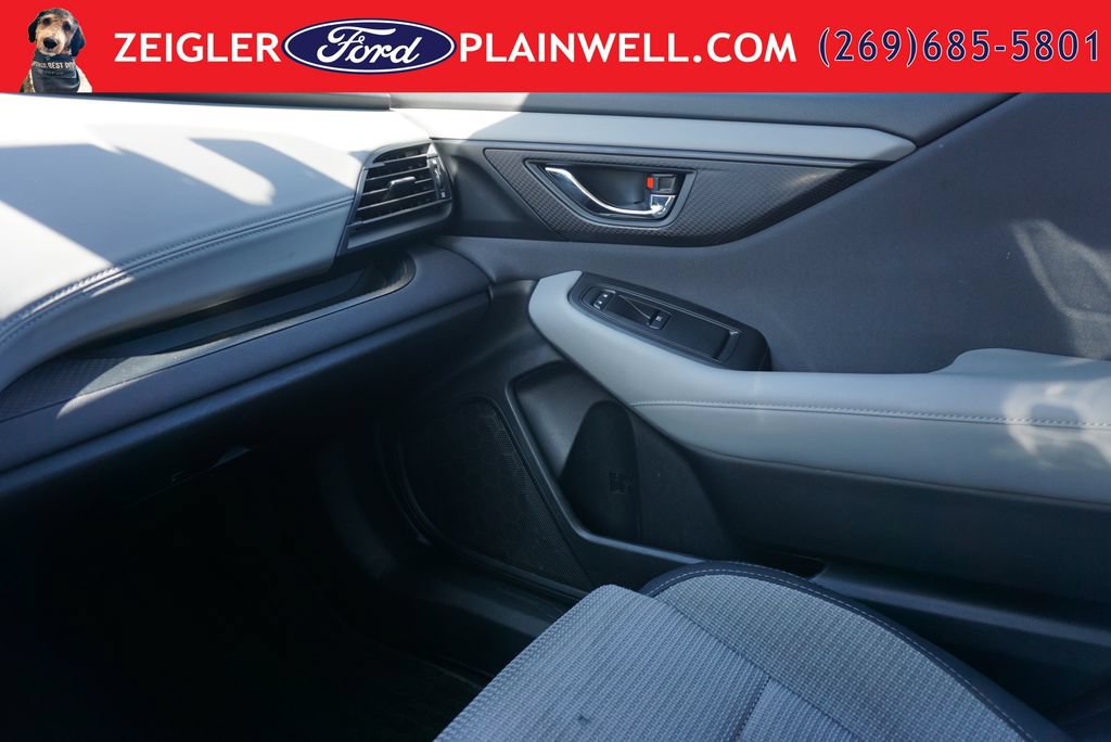Used 2023 Subaru Outback Premium AWD/4WD image 31