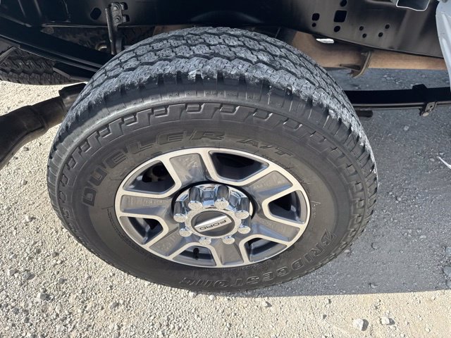 Used 2025 Ford F250 XLT w/ FX4 Off-Road Package AWD/4WD image 24
