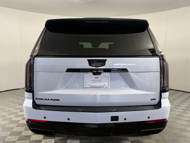 Used 2026 Cadillac Escalade Platinum Luxury AWD/4WD image 9