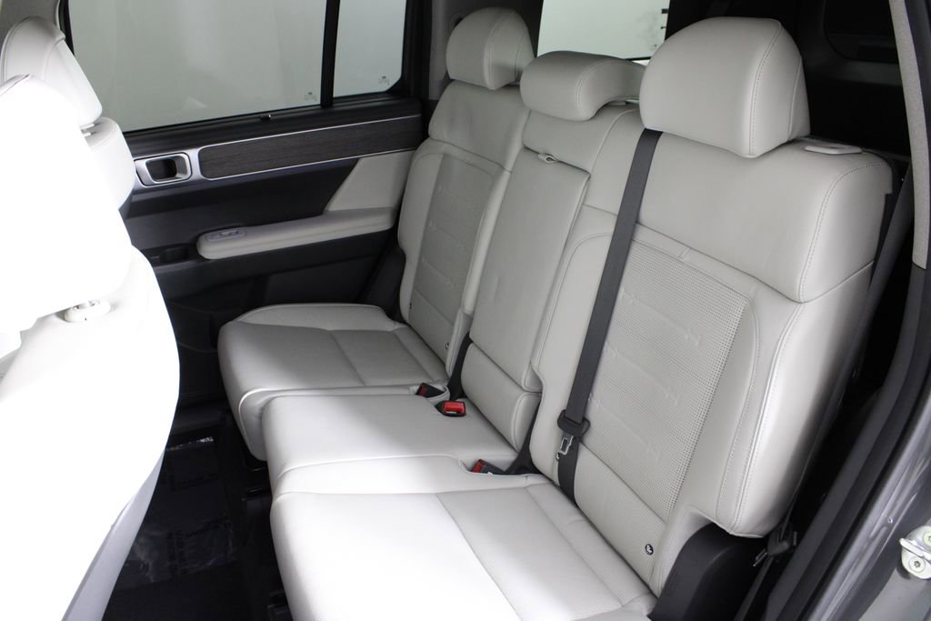 Used 2024 Hyundai Santa Fe Limited image 20