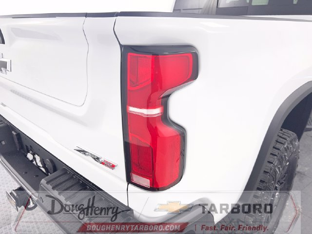 New 2026 Chevrolet Silverado 2500 ZR2 AWD/4WD image 15