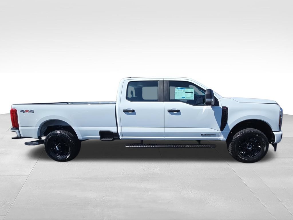 New 2026 Ford F350 XL w/ STX Appearance Package AWD/4WD image 9