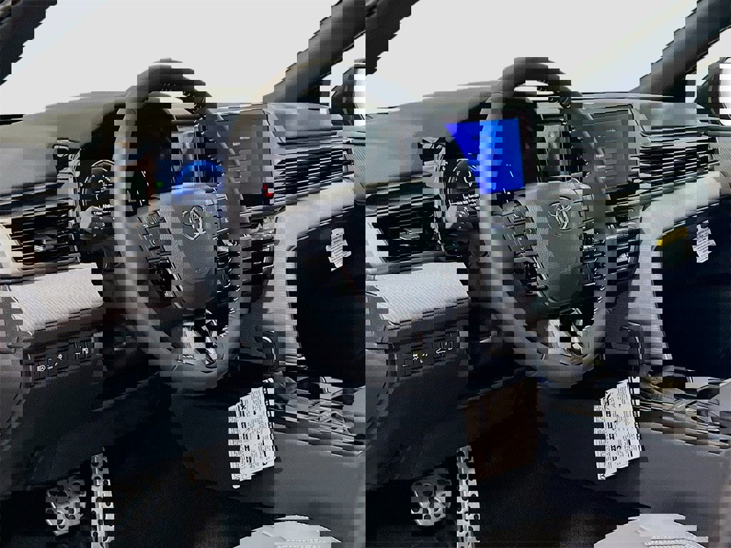 New 2026 Toyota Camry SE image 10