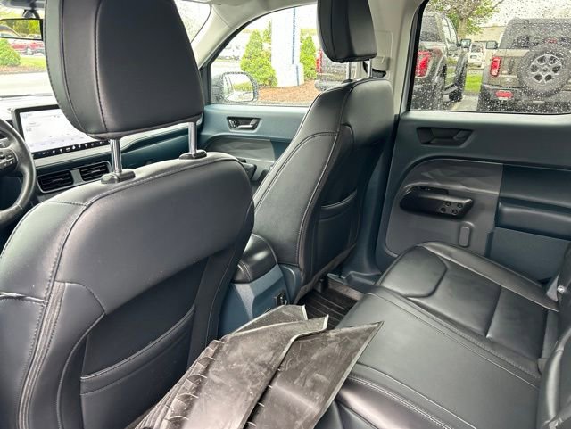 Used 2025 Ford Maverick Lariat w/ Black Appearance Package AWD/4WD image 14