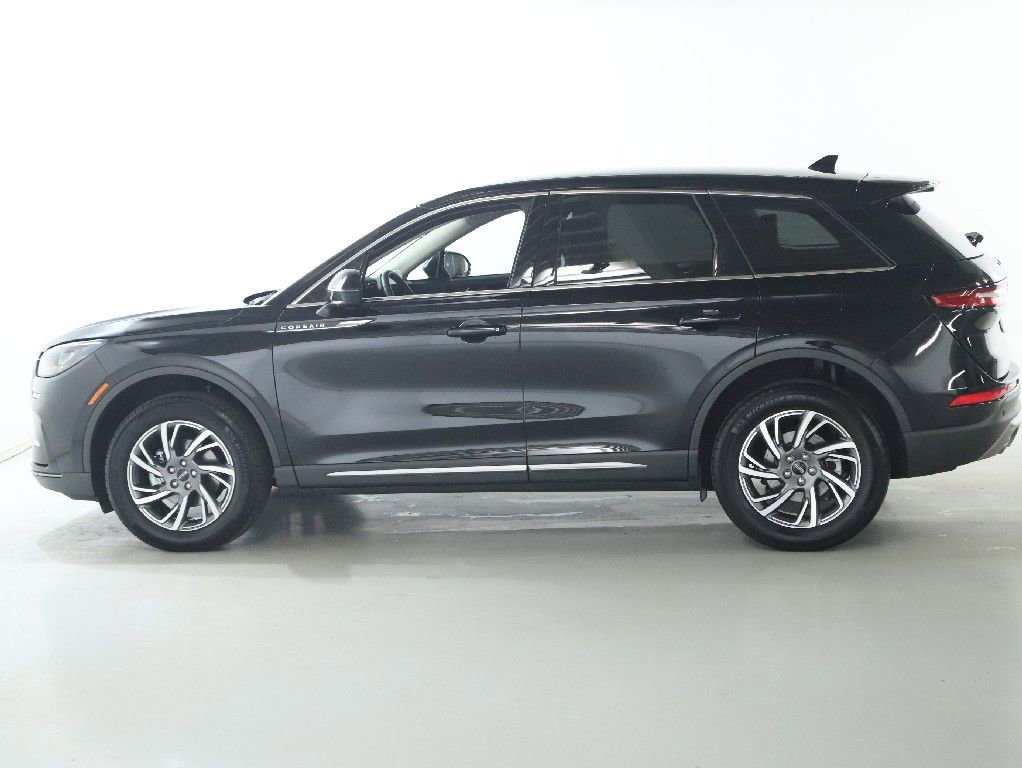 Used 2023 Lincoln Corsair FWD w/ Equipment Group 101A image 35