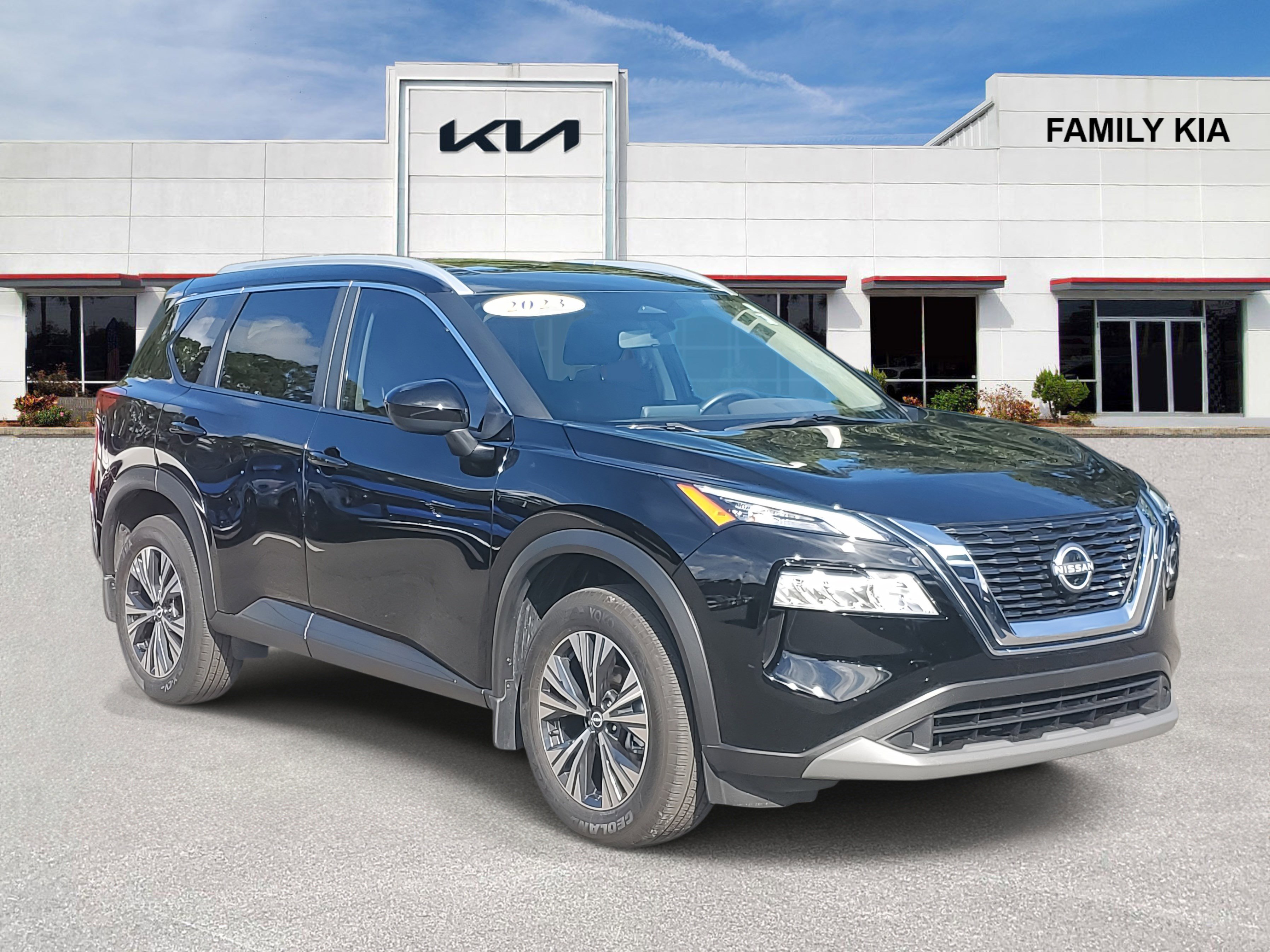 Used 2023 Nissan Rogue SV w/ SV Premium B Package