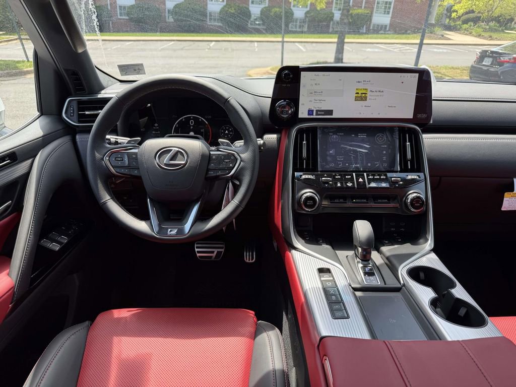 Used 2026 Lexus LX 700h F Sport AWD/4WD image 8