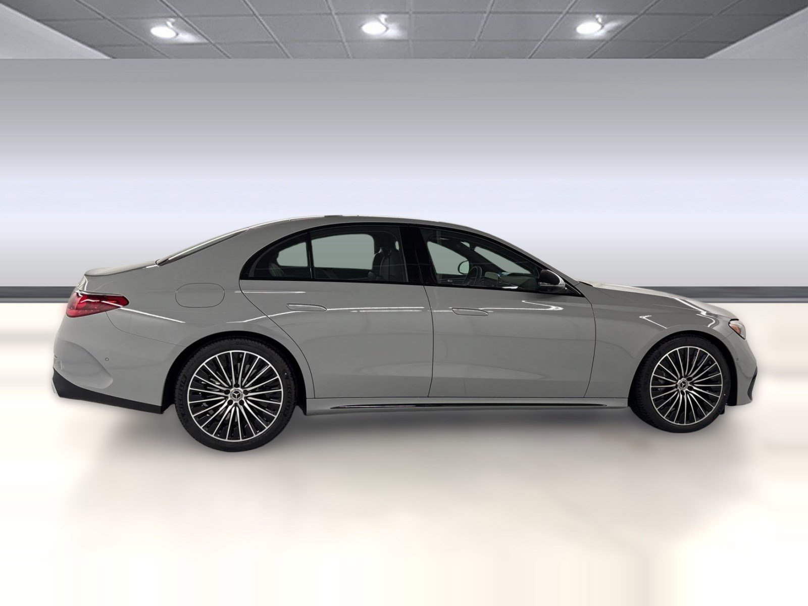 New 2026 Mercedes-Benz E 450 4MATIC Sedan image 8
