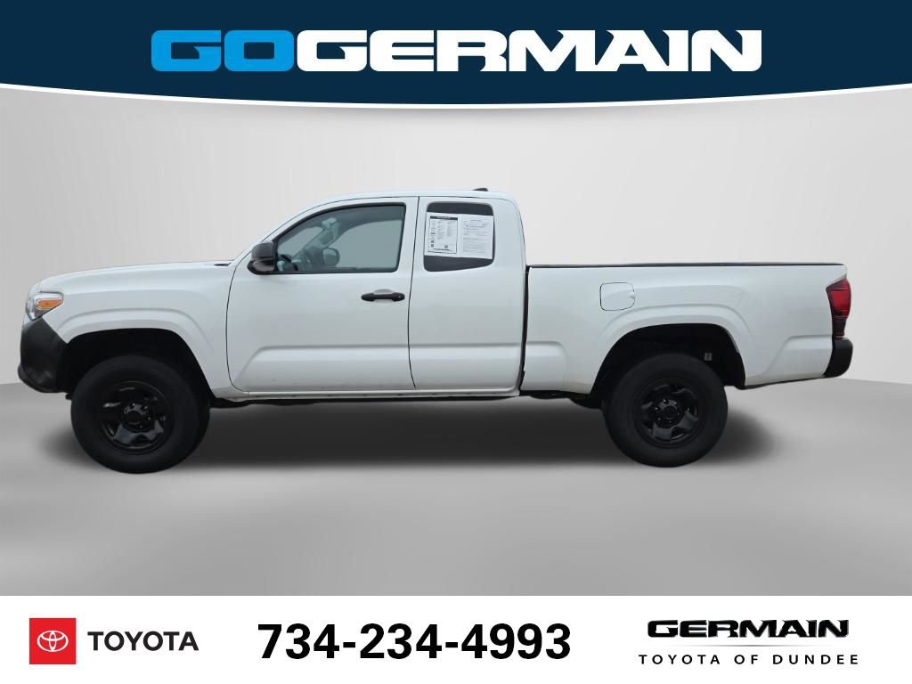 Used 2022 Toyota Tacoma SR image 11